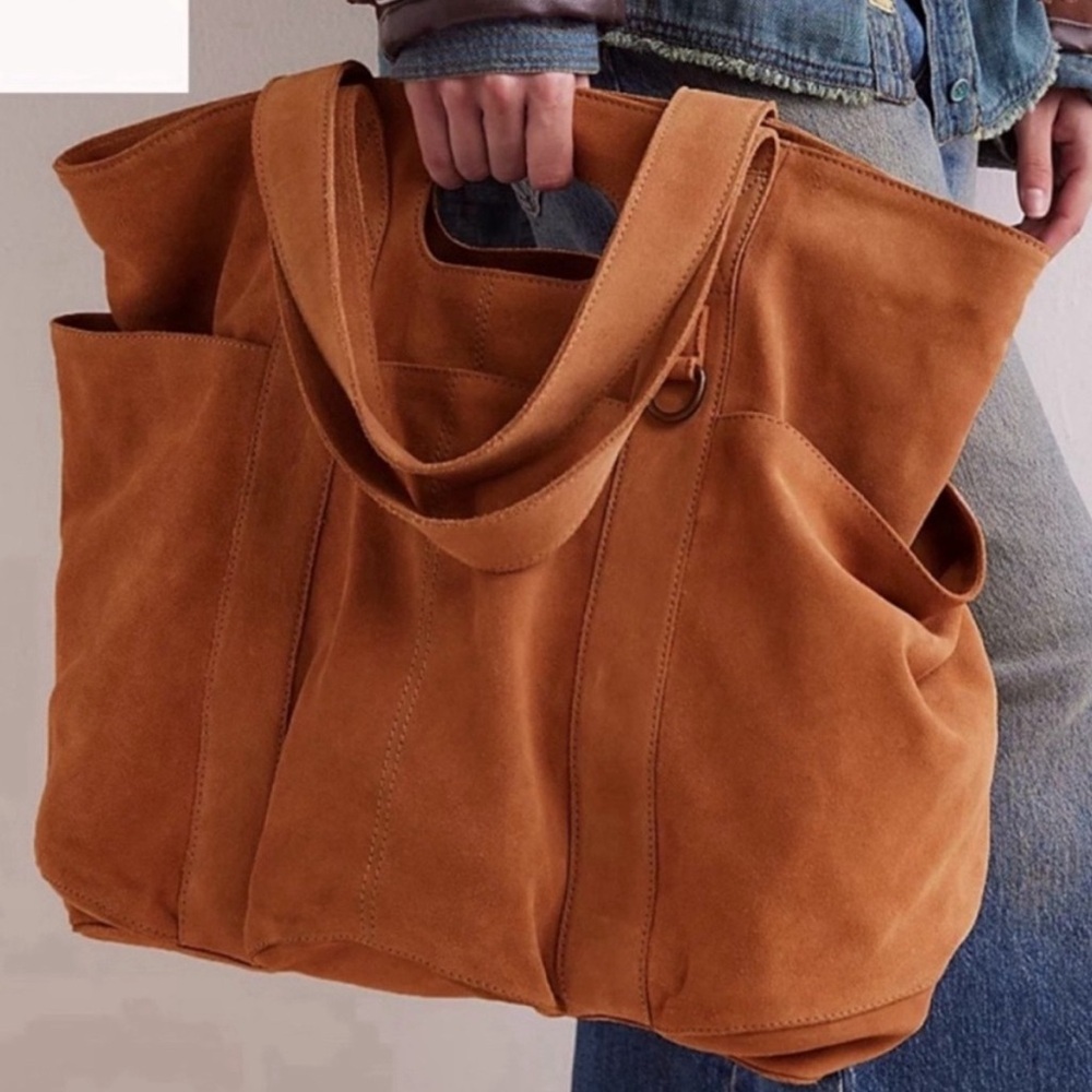 Free People Suede Caravan Tote❤️NWOT - Picture 4 of 4